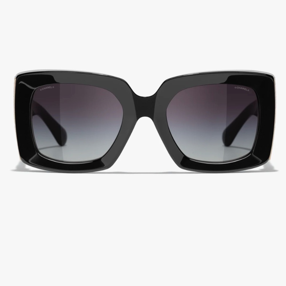 CHANEL Black and Gold Sunglasses with Bold Design - Picture 15 of 16